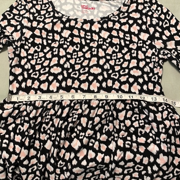 GIRLS DRESS. EPIC THREADS. - Picture 9 of 10